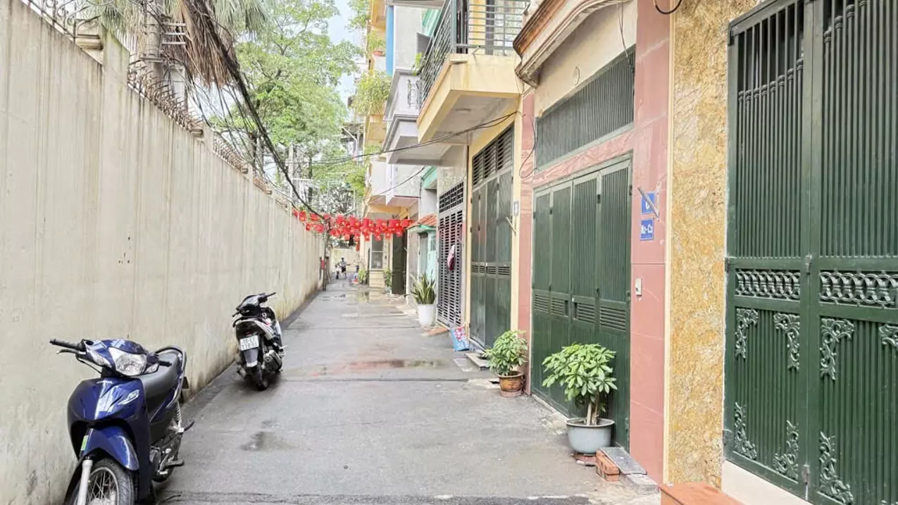 Nam Tu Liem