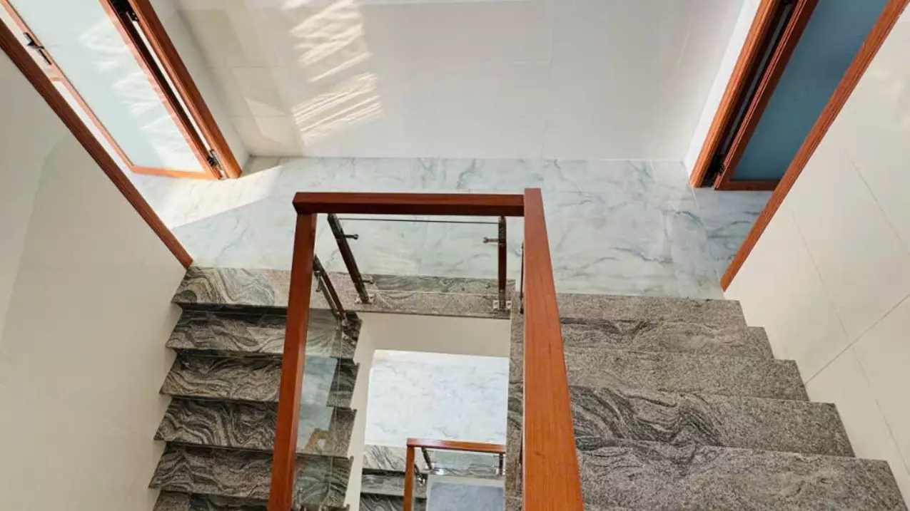 binh tan, beautiful new house, 4 floors, 100m2, business area, rocket vip area.
