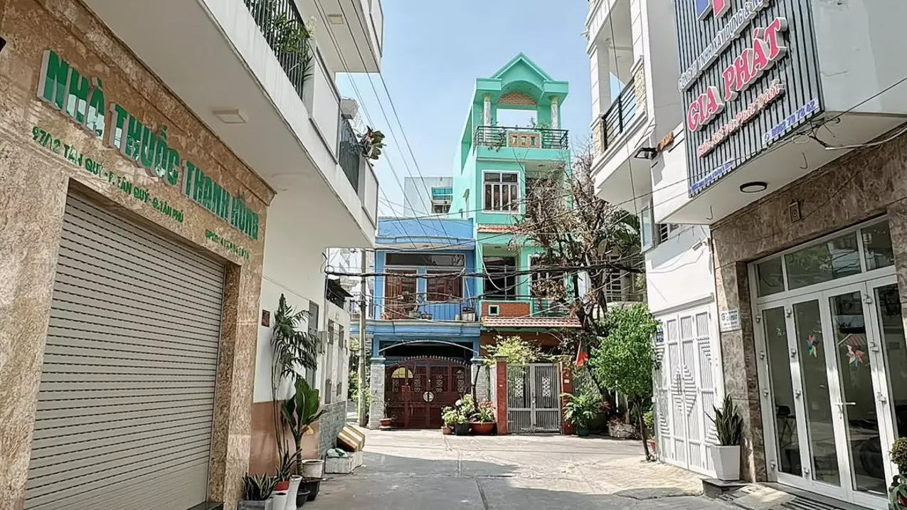 Tan Phu
