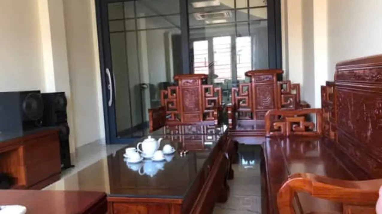 Nam Tu Liem