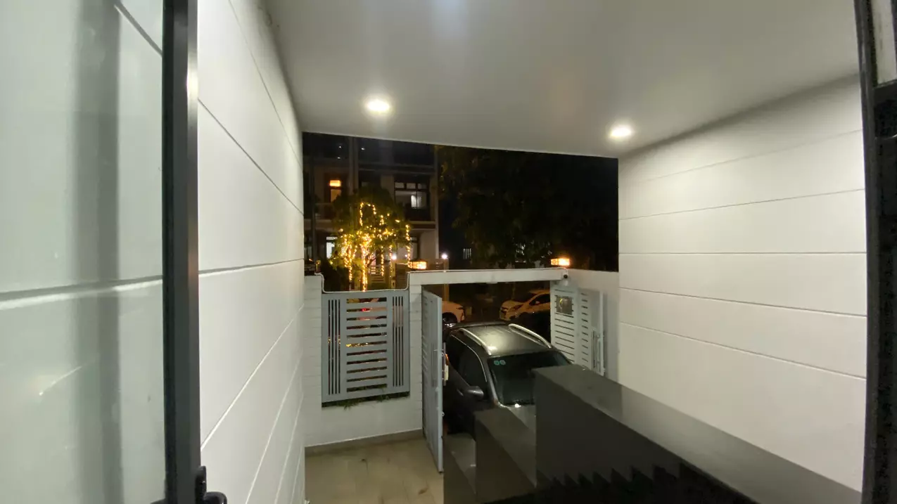 high-level completed houses for sale - living, office or business are suitable