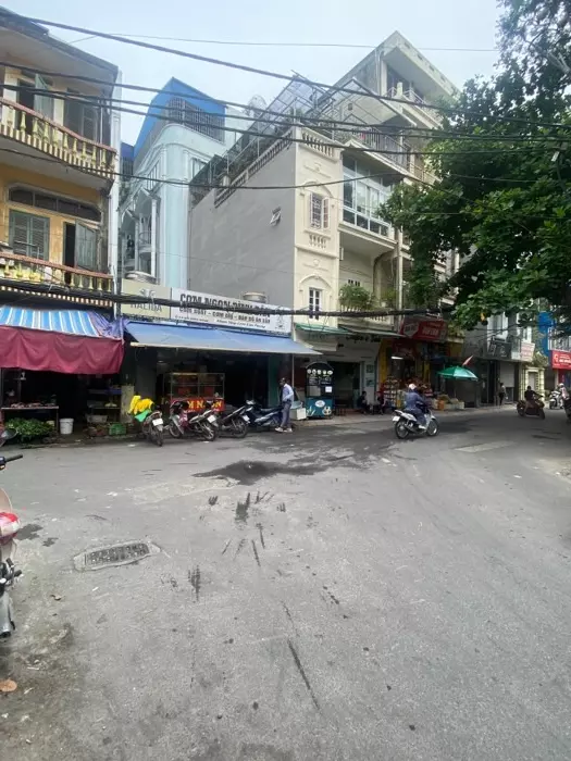 Hoang Mai