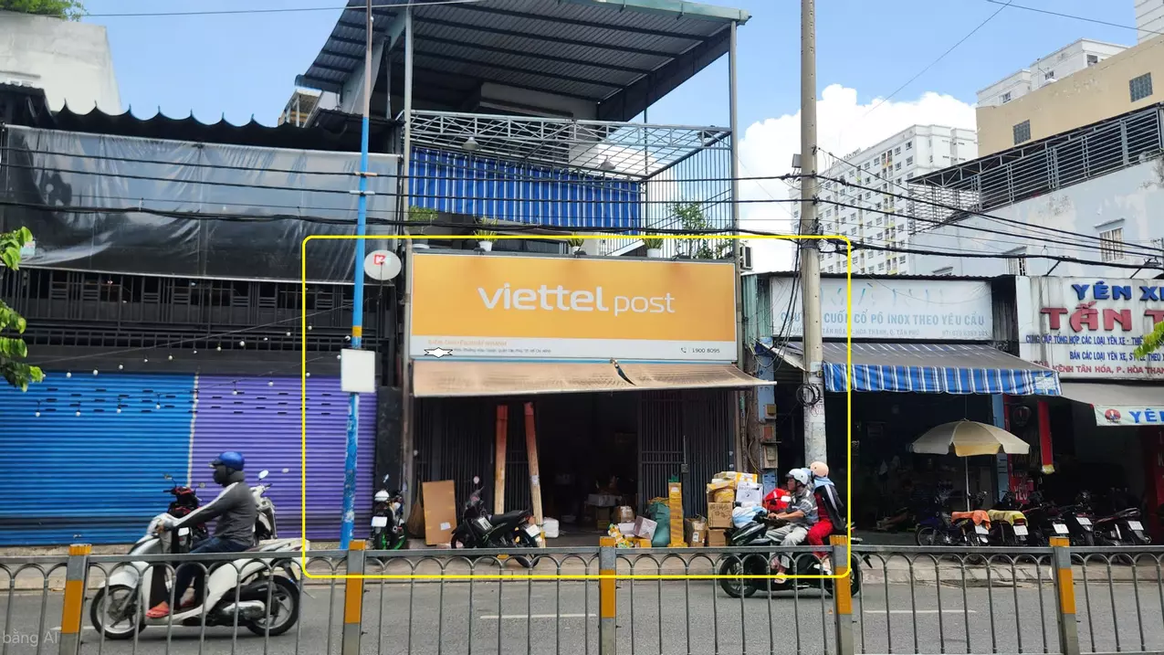 house for rent on tan hoa canal front, tan phu district – 140m², 20 million