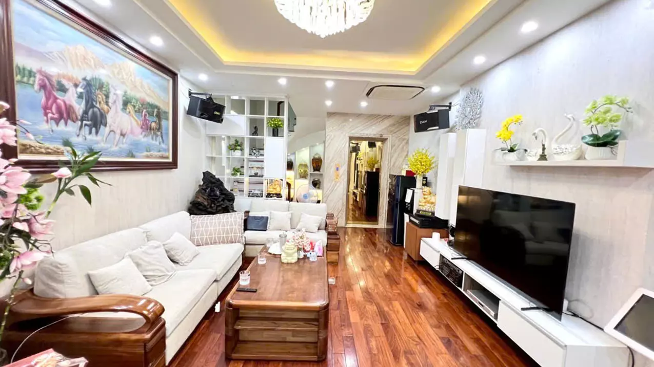 Hoang Mai
