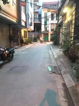 Ha Dong