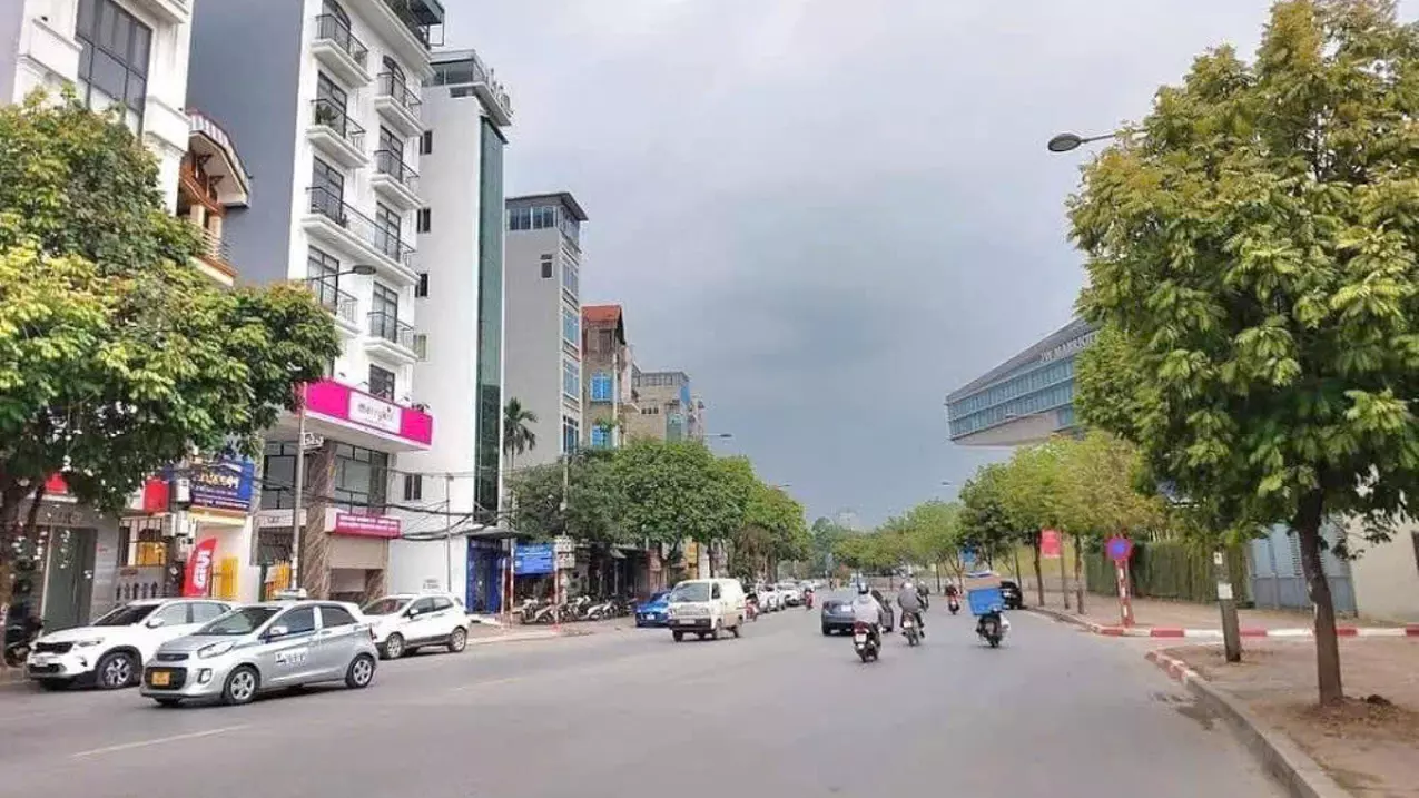 Nam Tu Liem
