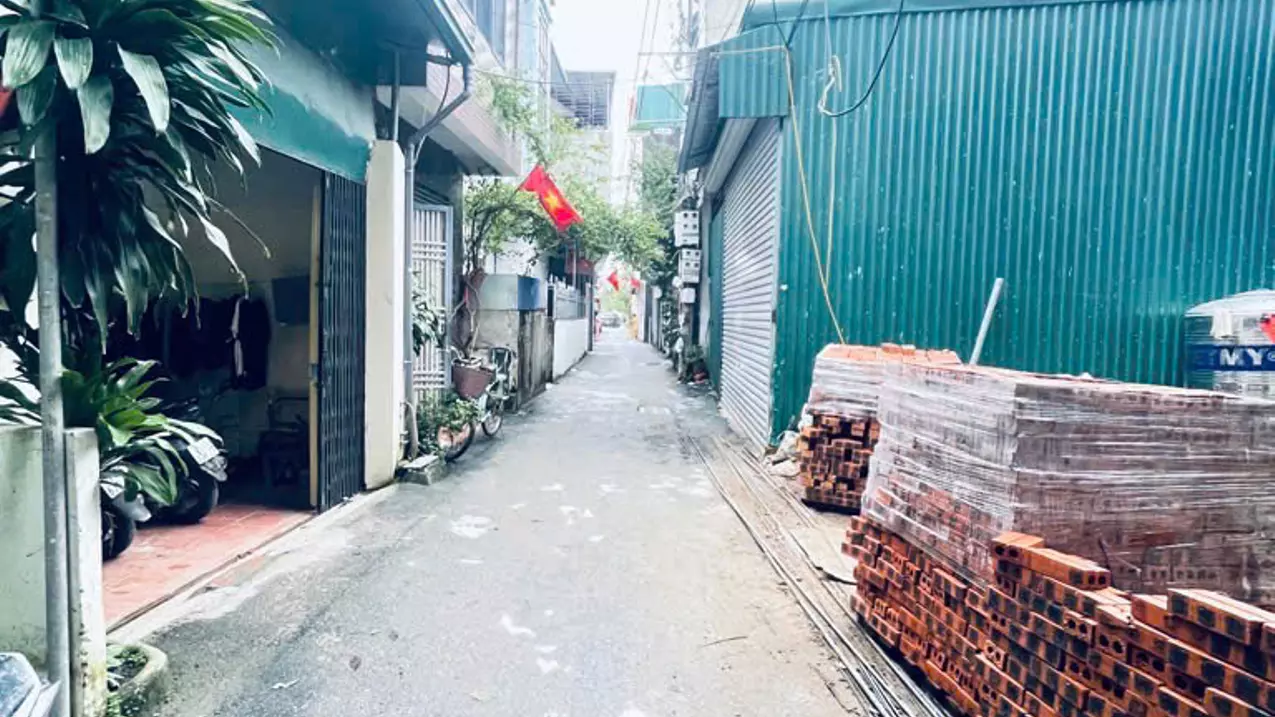 Nam Tu Liem
