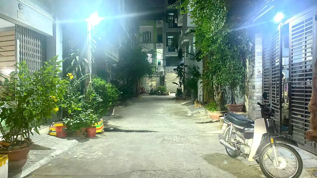 Tan Phu