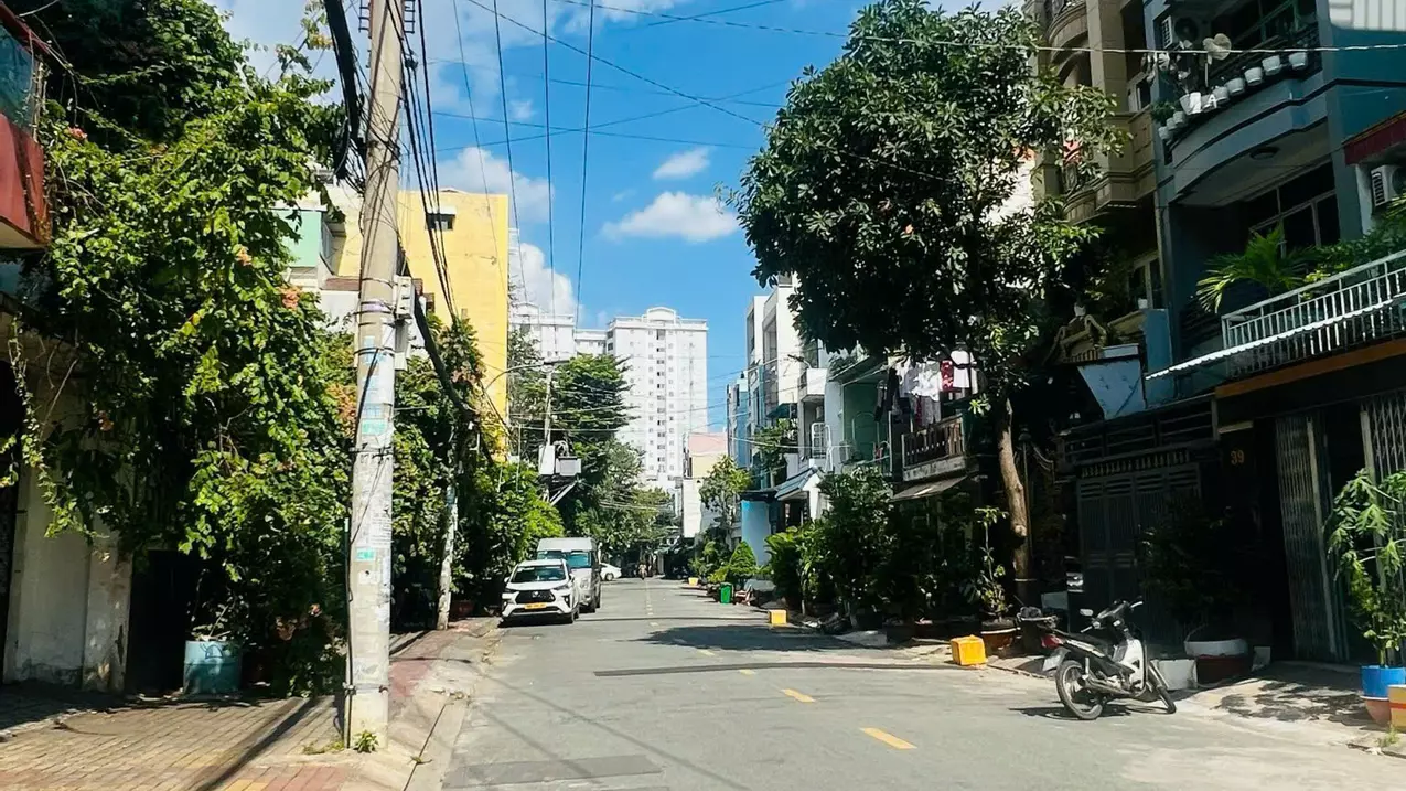 Tan Phu