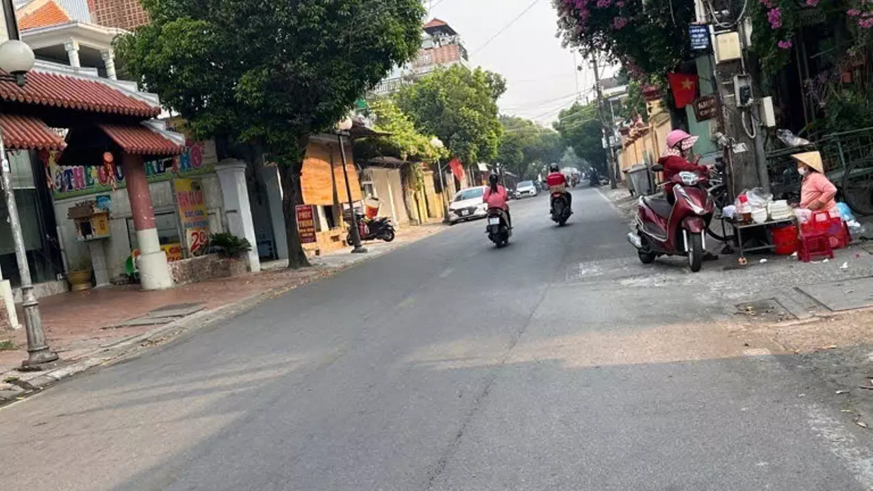 Ha Dong