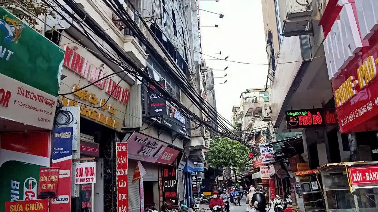 Nam Tu Liem
