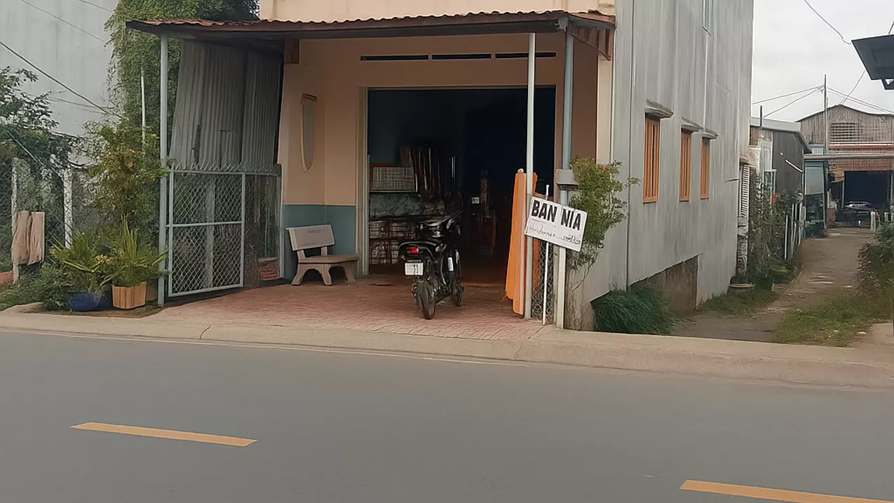 Tan Chau