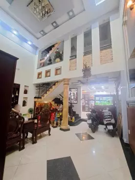mini villa district 3 - 65 m2 - high quality wooden furniture - less than 100 million/m2