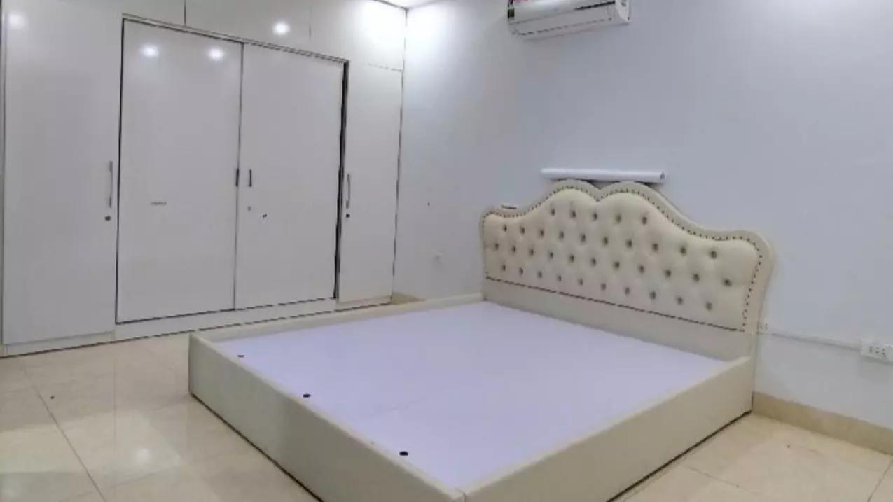 Ha Dong