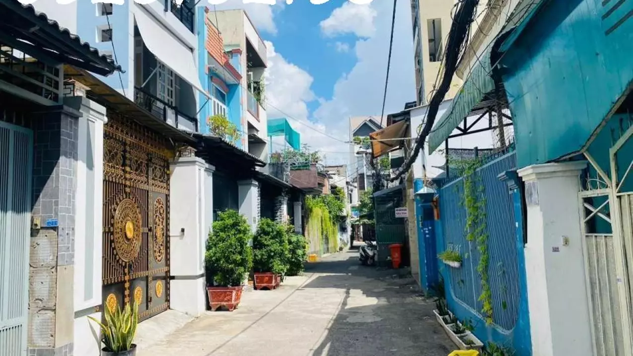Tan Phu