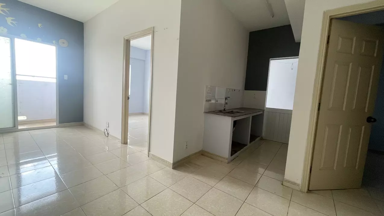 selling 8th floor apartment at hqc plaza apartment building, nguyen van linh, an phu tay, 1.05 billion, 55 m2
