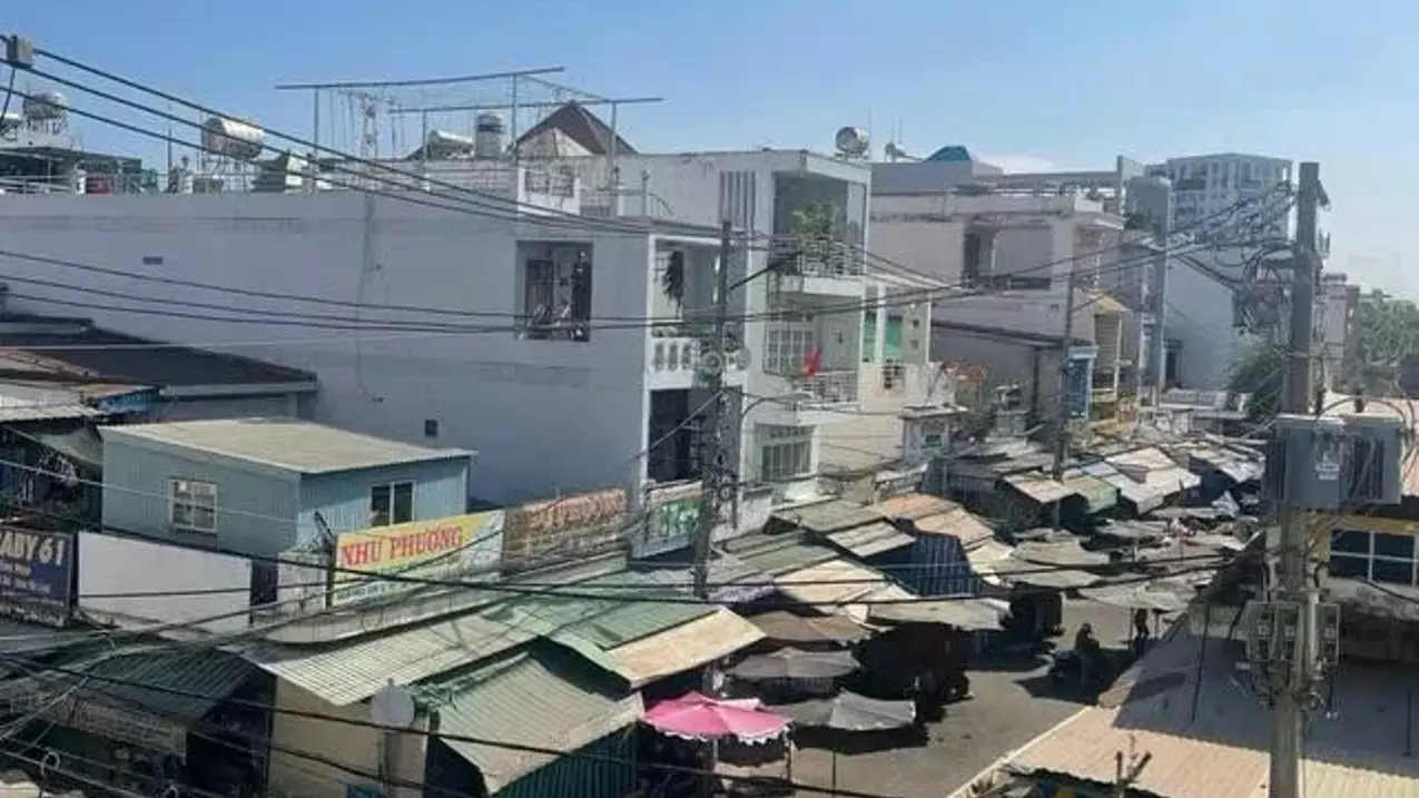 selling a 4-storey house with area 48m2, corner 2 frontage on street 22, phuoc binh ward, old district 9, thua thien hue.
