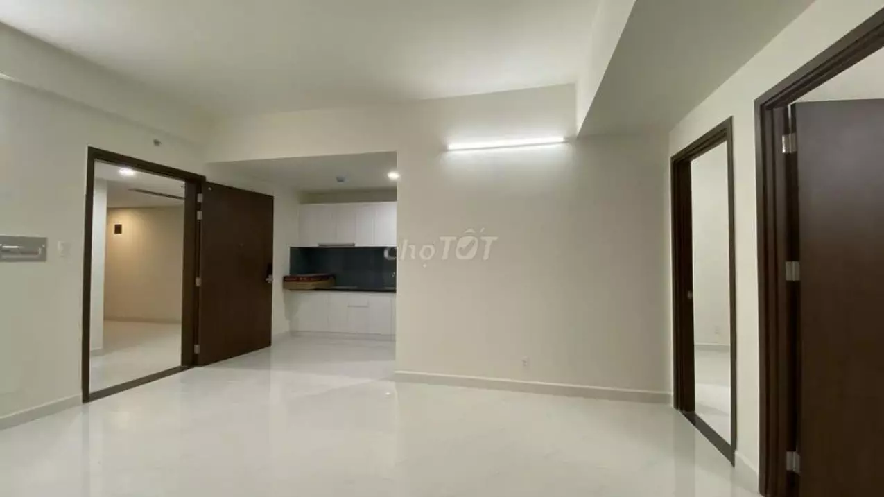 selling apartment 2 bedrooms, 2 bathrooms, 61m2, 2 bedrooms, frontage showing district 8