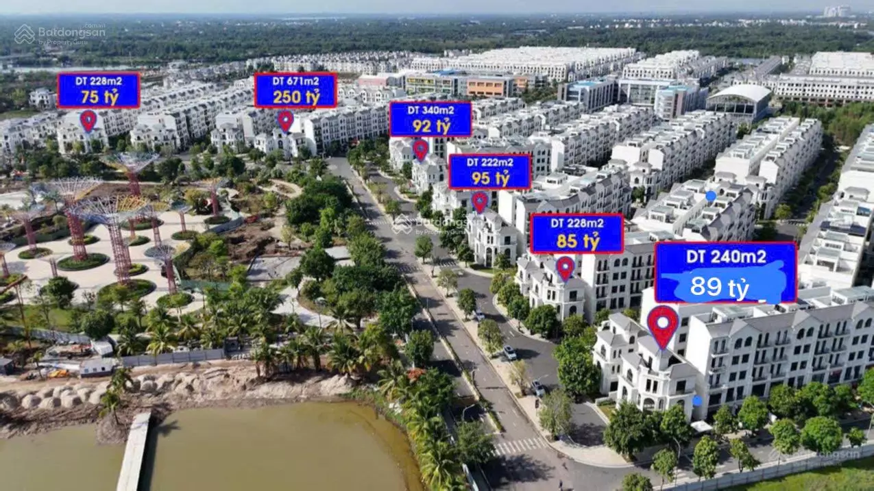 selling corner villa on 2 river faces at vinhomes grand park - hcmc.