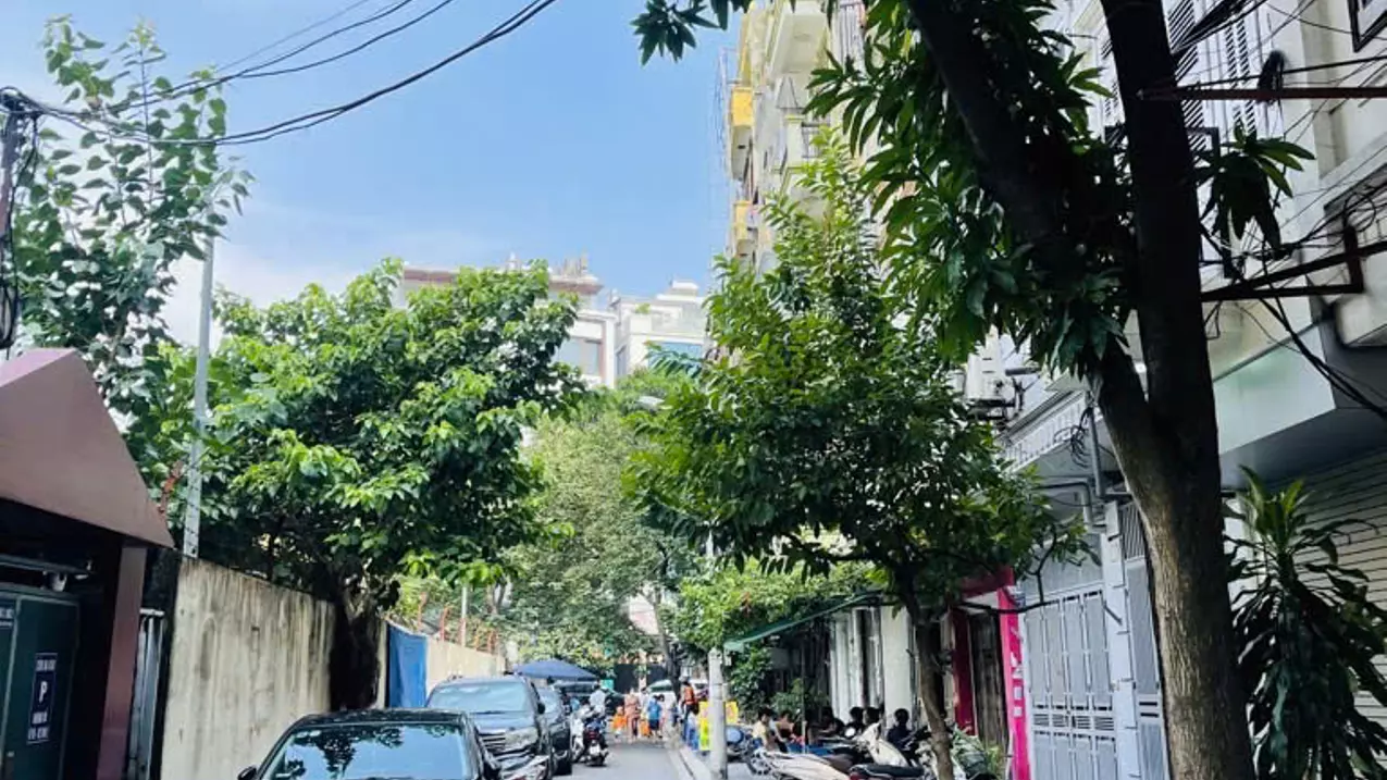 Nam Tu Liem