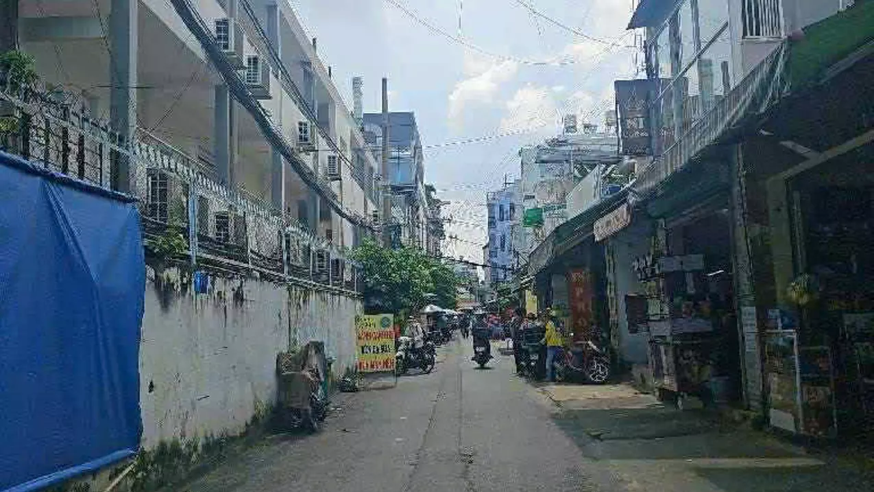 Tan Phu