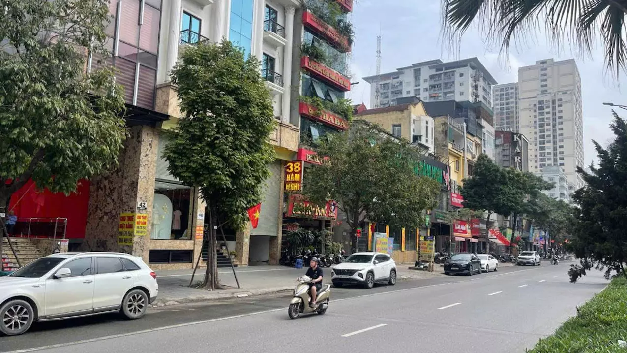 Nam Tu Liem