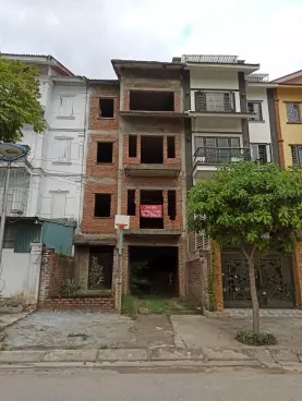 Nam Tu Liem