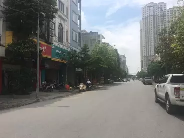 Ha Dong