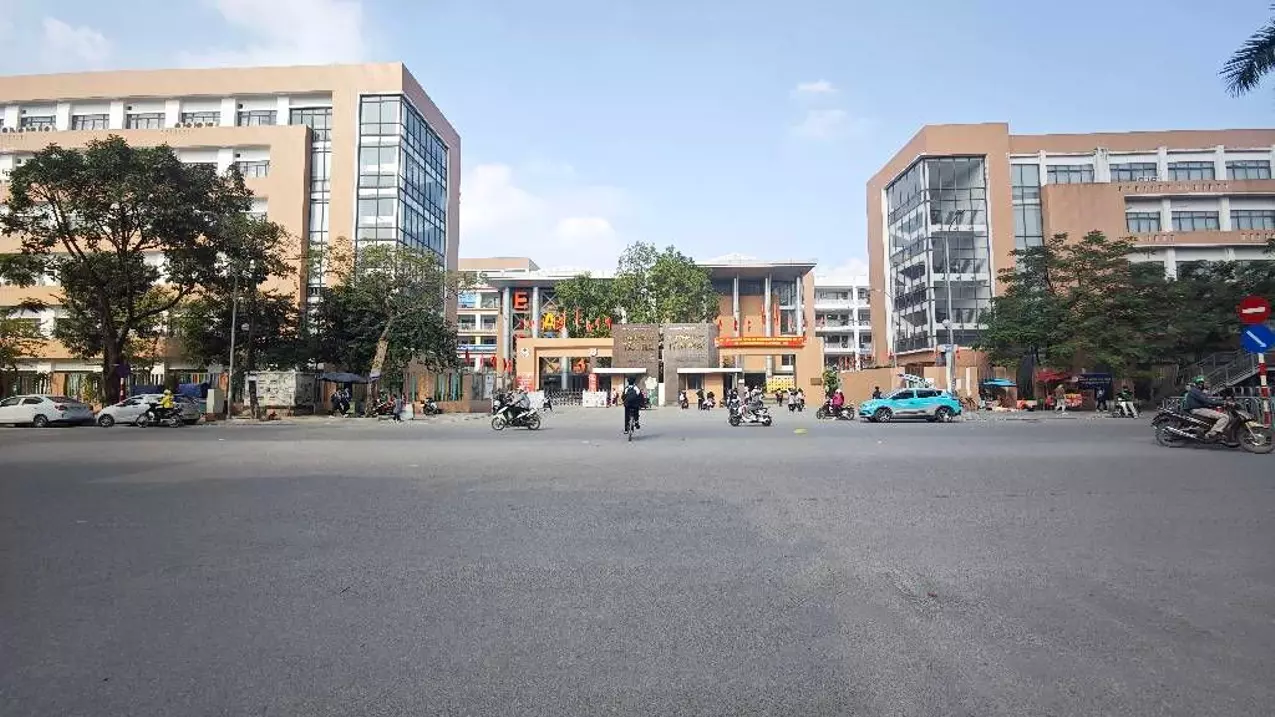 Hoang Mai