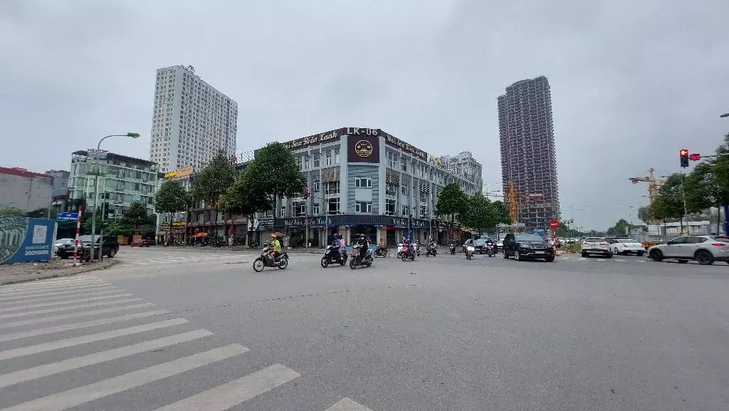 Ha Dong
