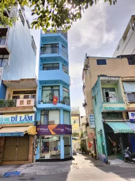 the owner needs to sell hoang hoa tham binh thanh house