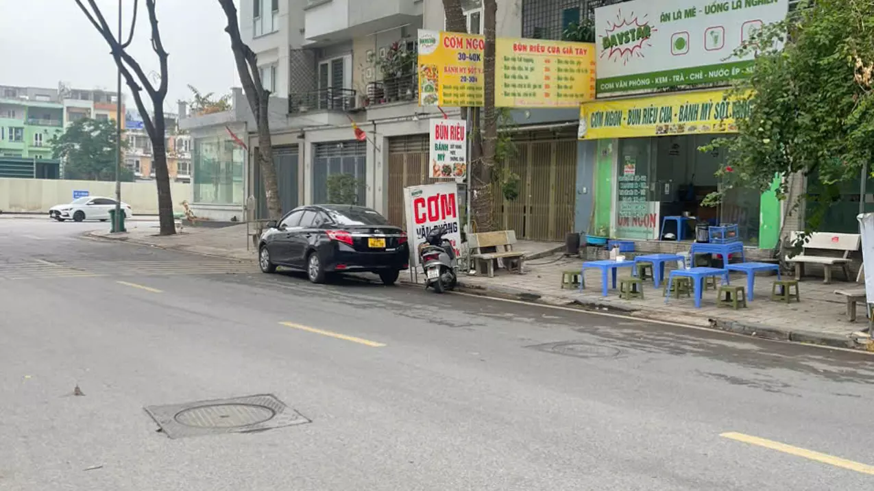 Ha Dong