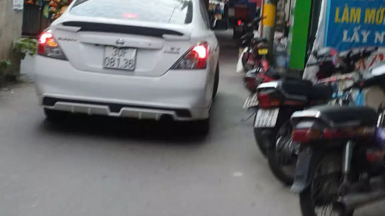 Nam Tu Liem