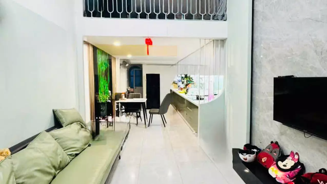 Tan Phu