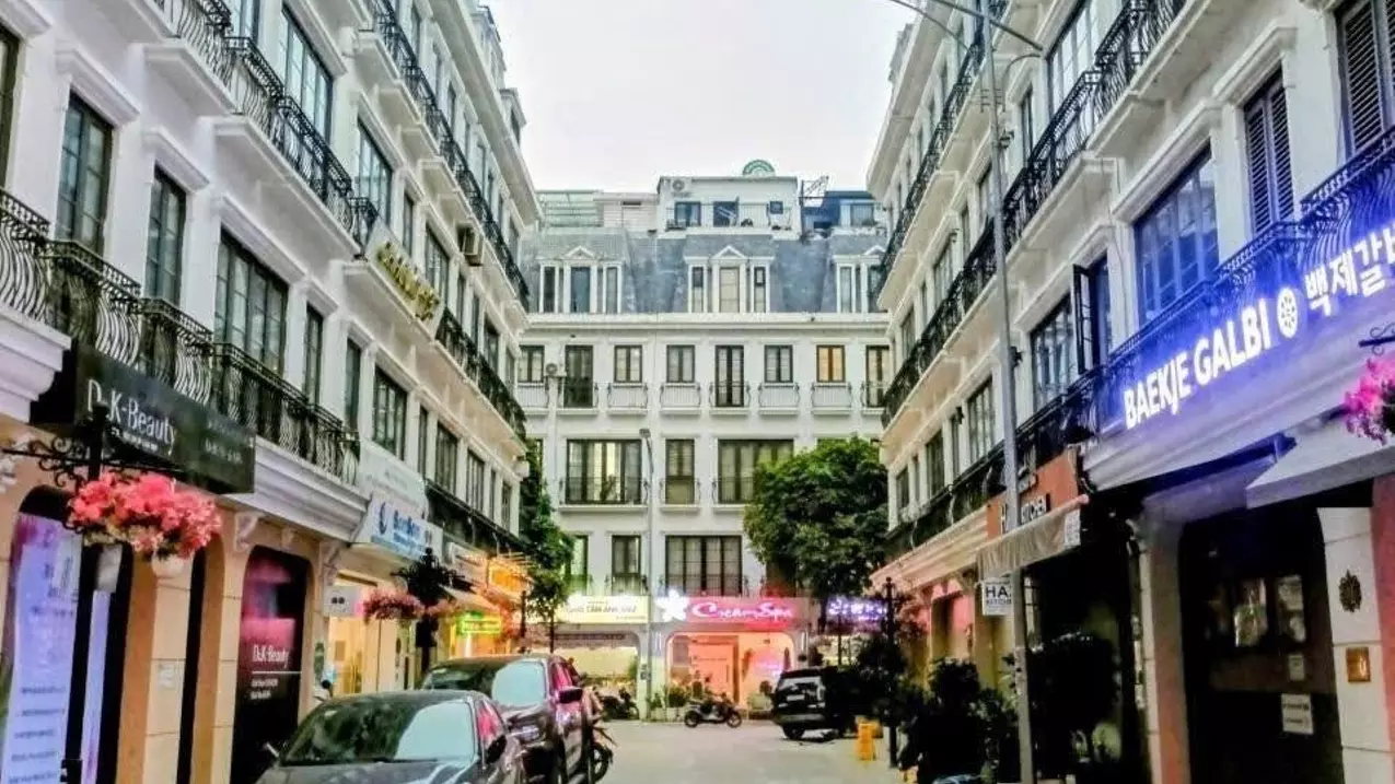 Nam Tu Liem