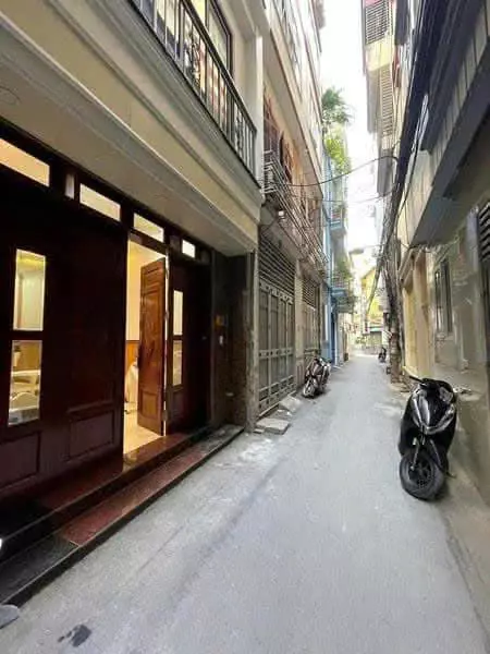 Nam Tu Liem