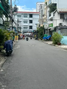 Tan Phu