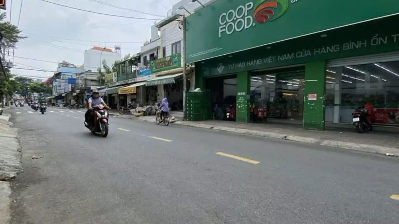 Tan Phu