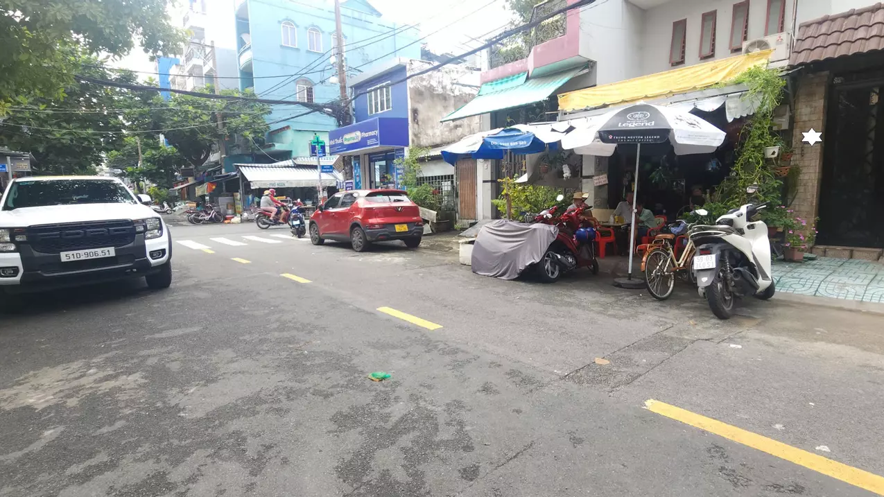 Tan Phu