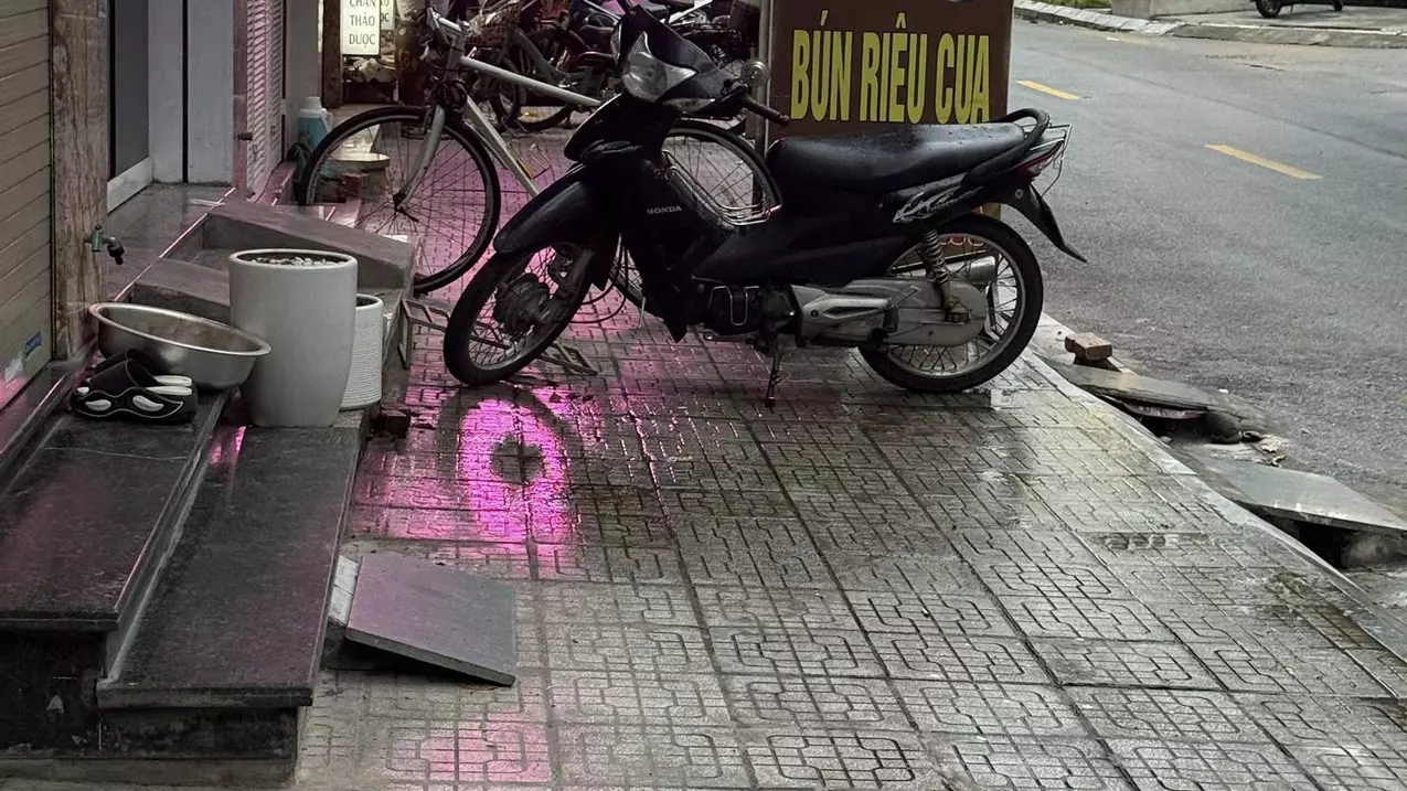 Ha Dong