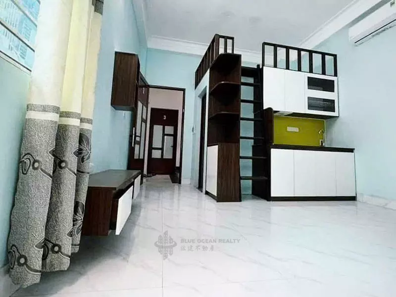 Nam Tu Liem
