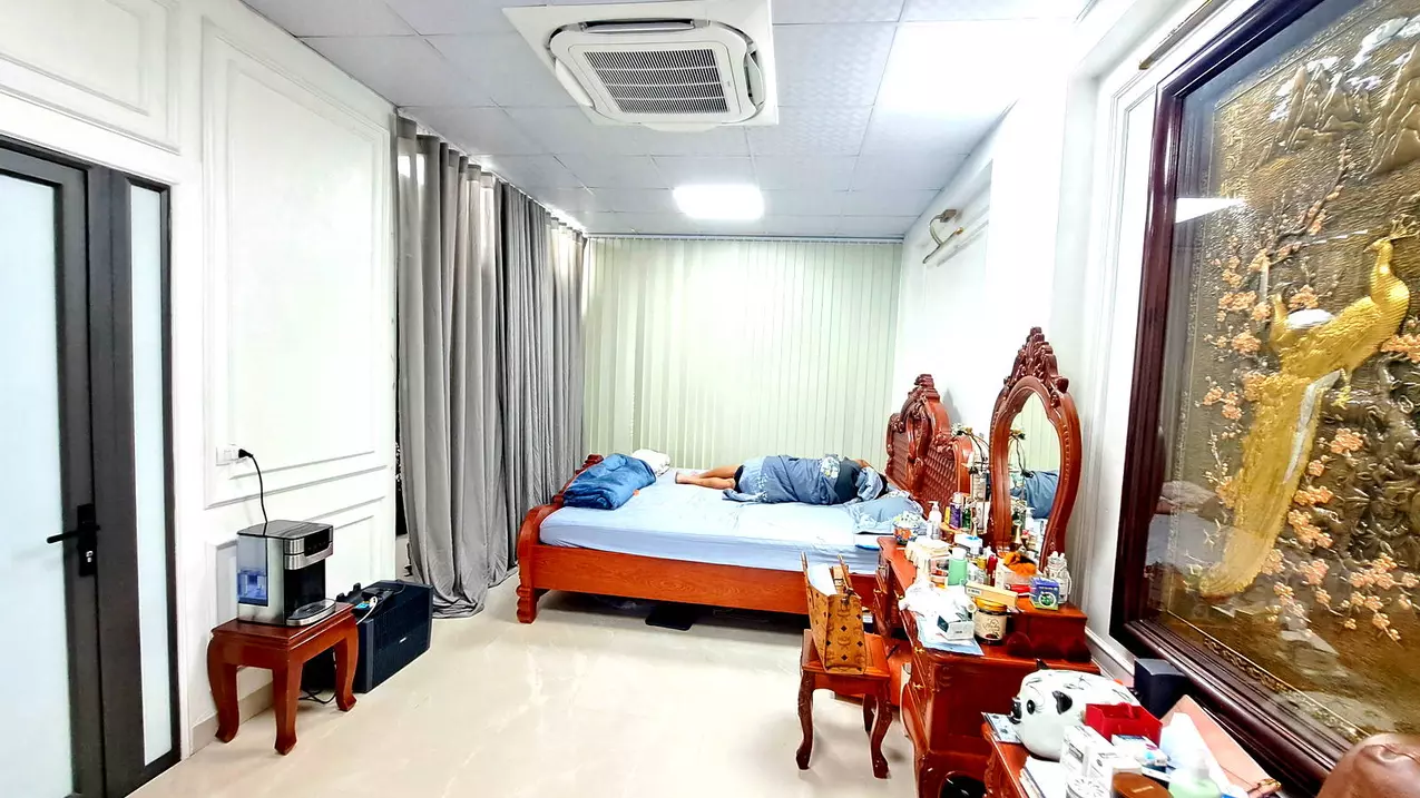 Hoang Mai