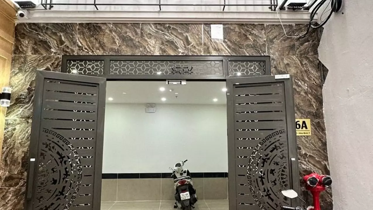 Ha Dong