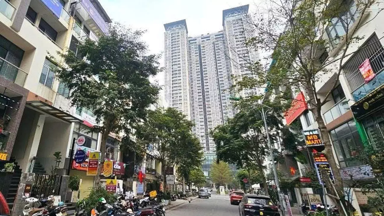 Nam Tu Liem