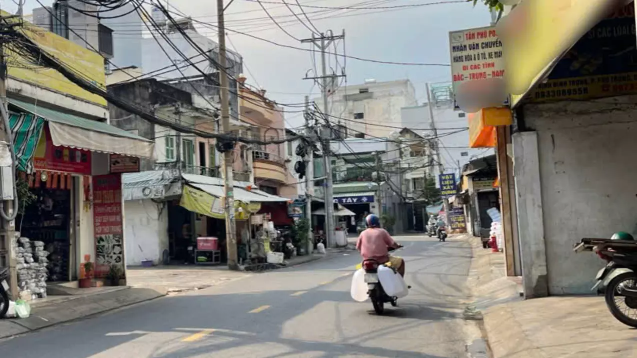 Tan Phu