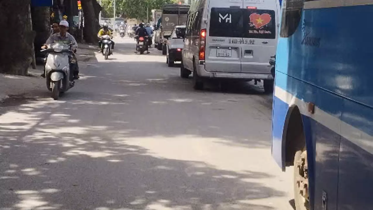 Nam Tu Liem