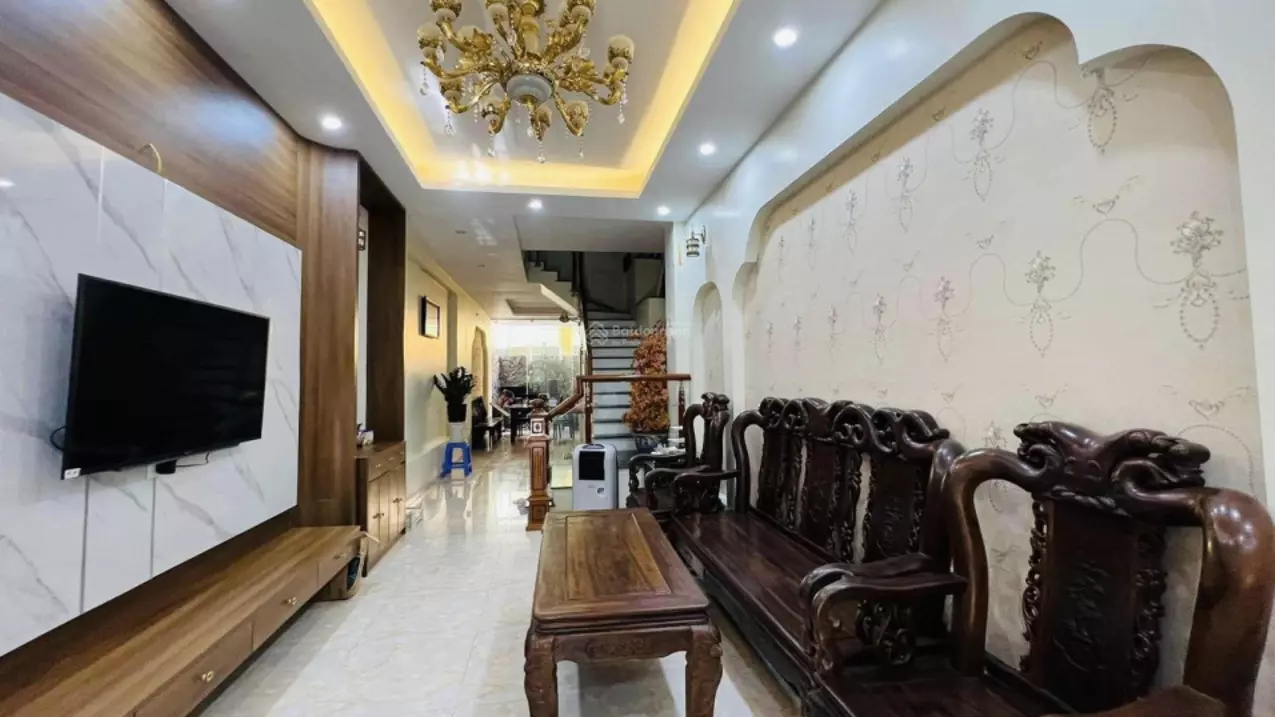 Hoang Mai