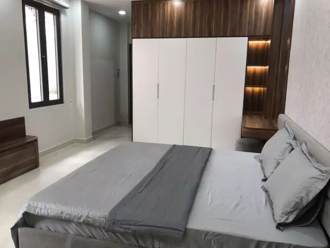 corner front front apartment - center of district 10 - best business location - price only 7 billion xx