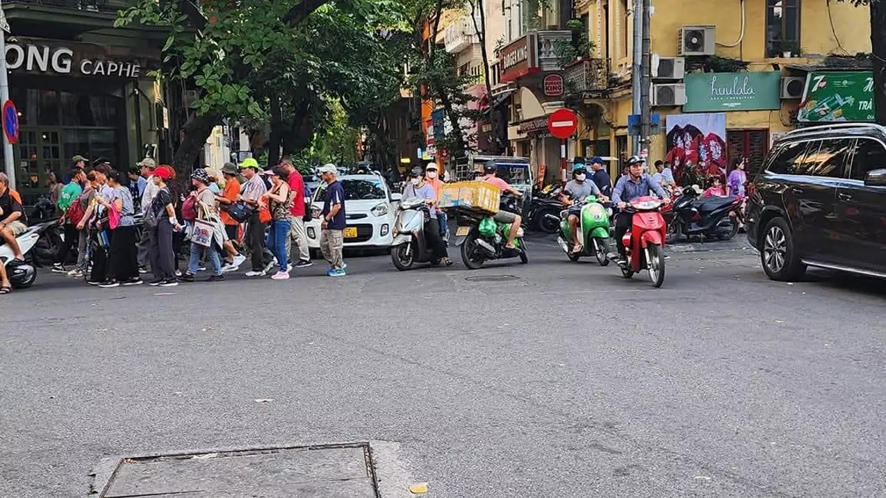 Hoan Kiem