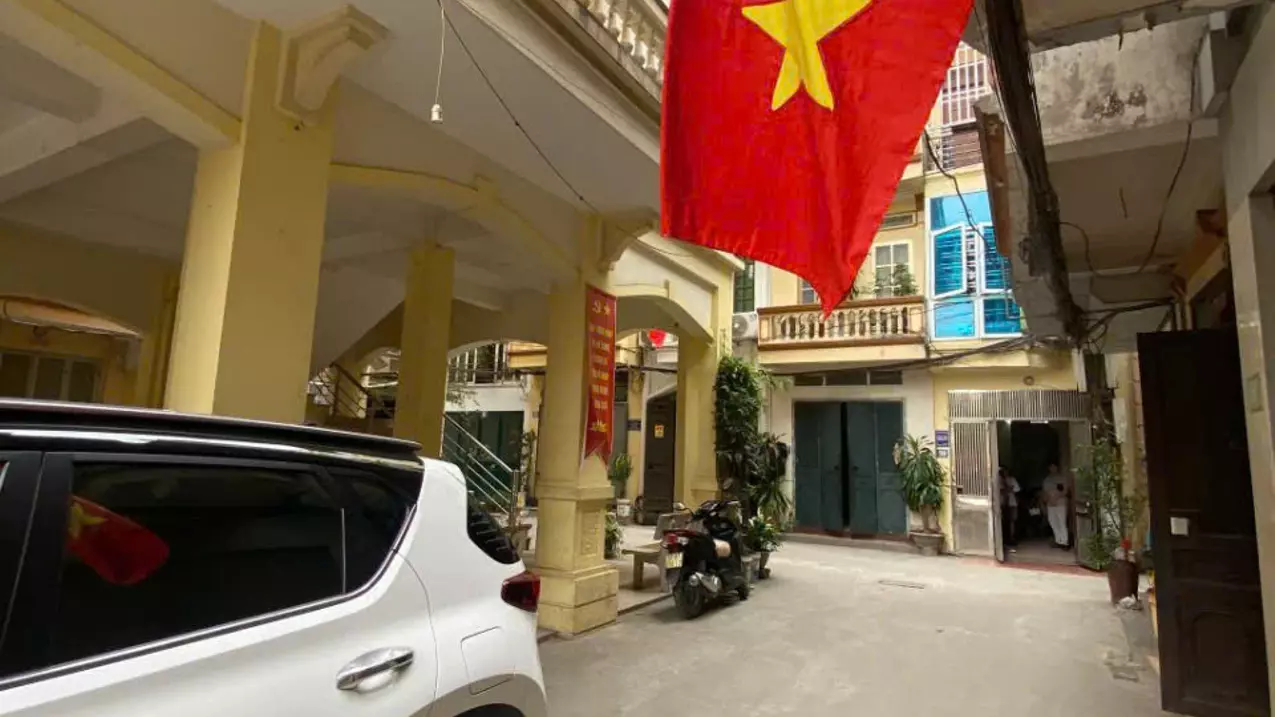 Nam Tu Liem